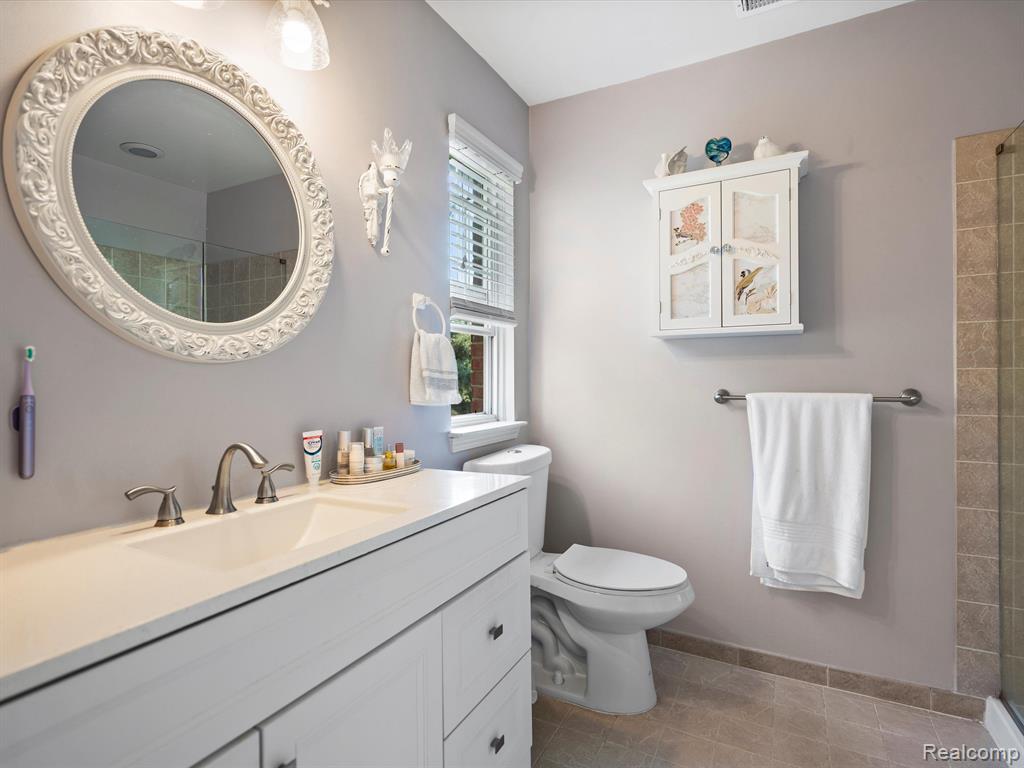 13463 Forest Ridge Boulevard Sterling Heights, MI 48313 - Photo 20 of 23