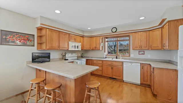 $429,900 | 811 Westland Street, New London, MN 56273