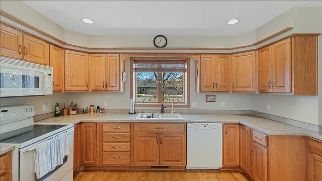 $429,900 | 811 Westland Street, New London, MN 56273