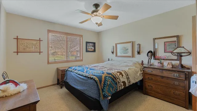 $429,900 | 811 Westland Street, New London, MN 56273