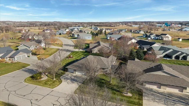 $429,900 | 811 Westland Street, New London, MN 56273