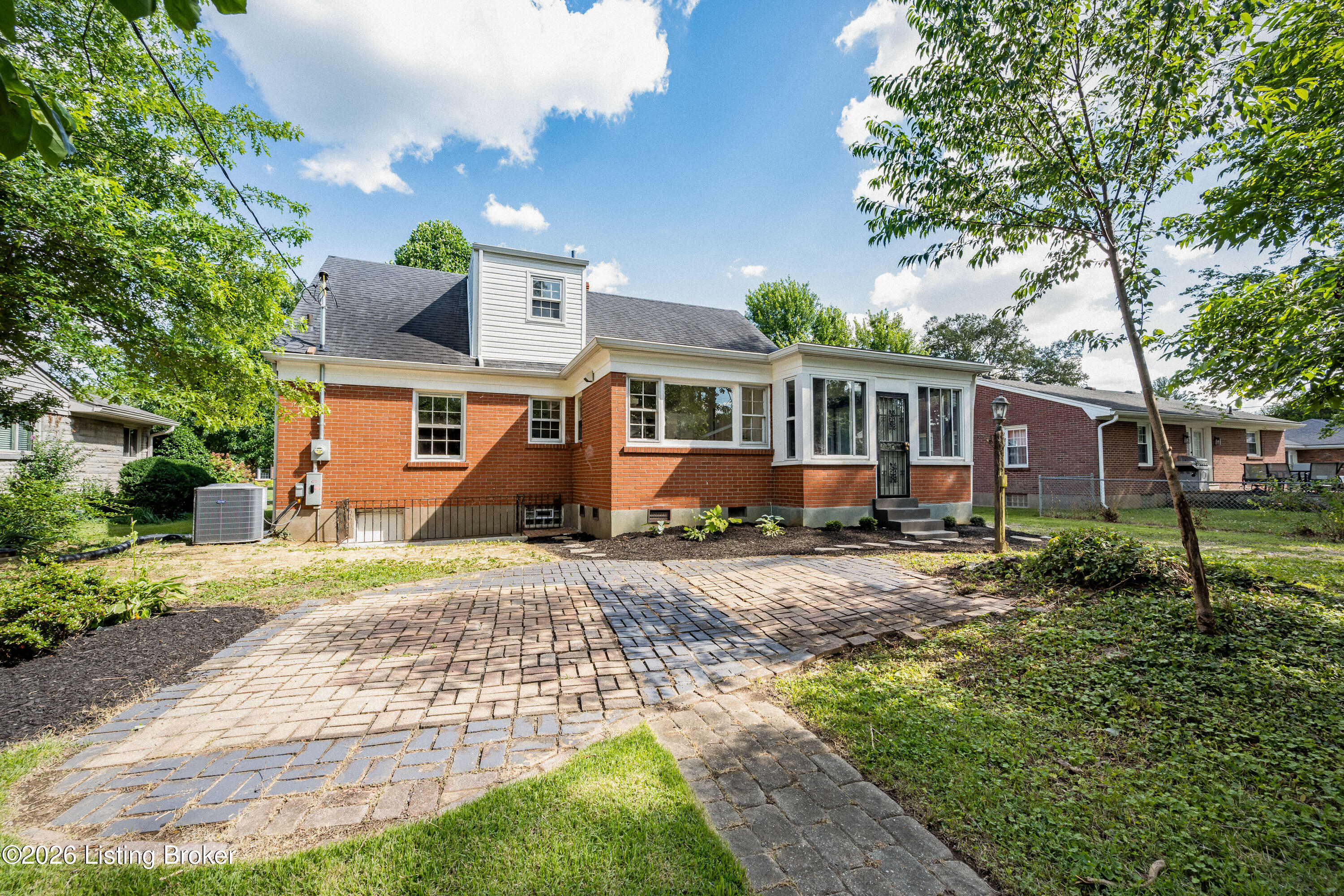4609 Tween Road Louisville, KY 40207 - Photo 37 of 42 4609 Tween Rd-52