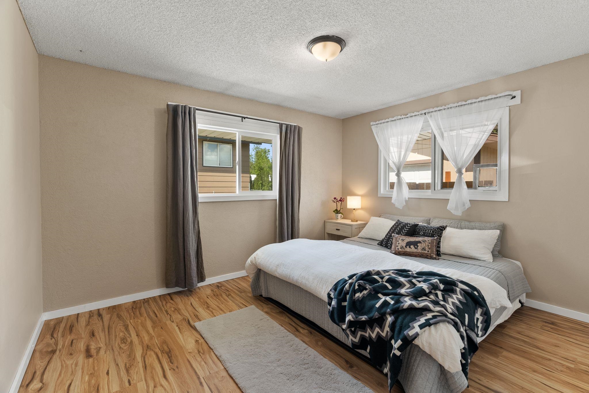 914 North Locust Road Spokane Valley, WA 99206 - Photo 14 of 37