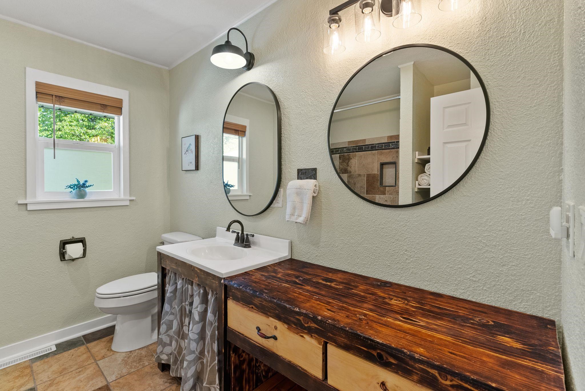 914 North Locust Road Spokane Valley, WA 99206 - Photo 19 of 37