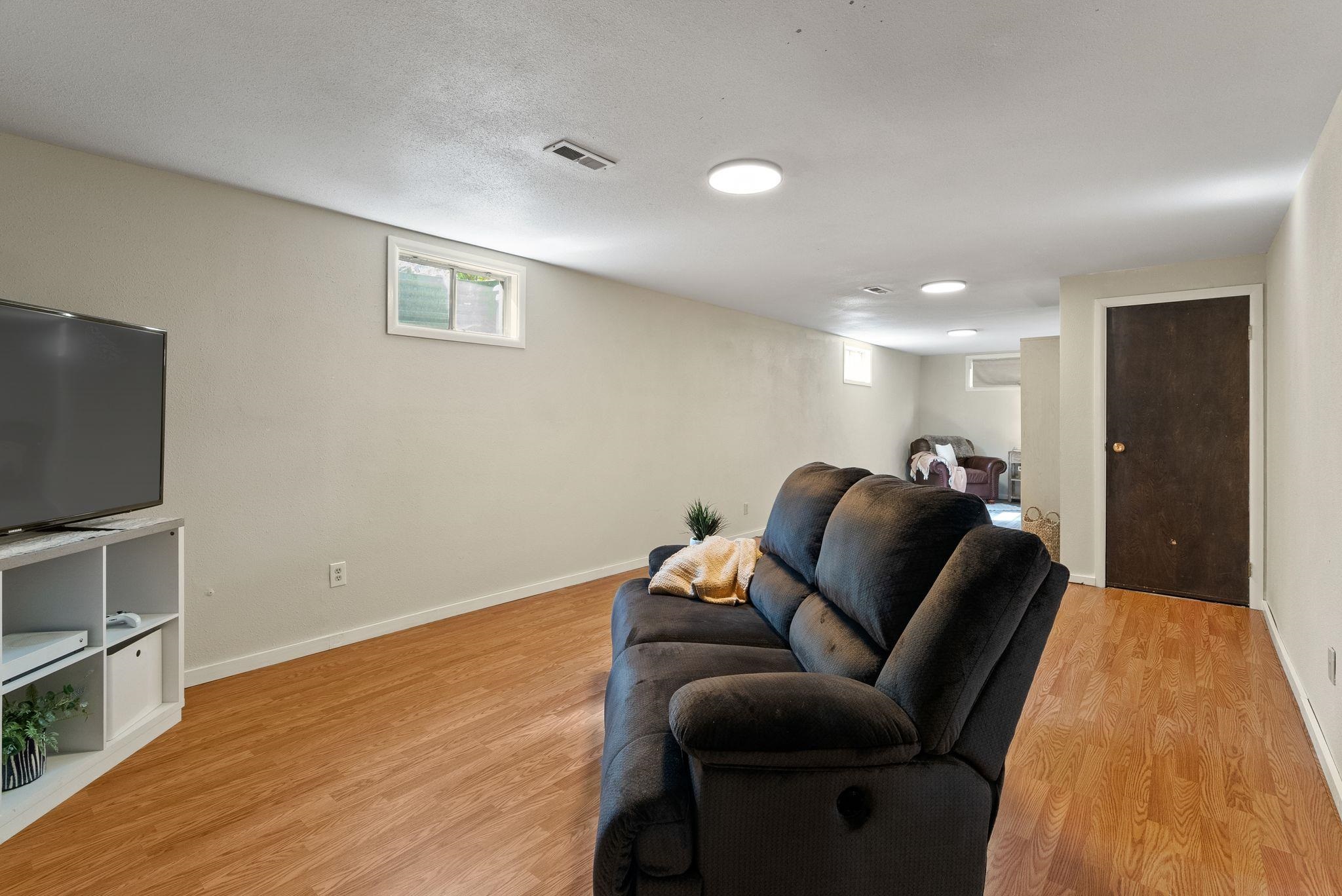 914 North Locust Road Spokane Valley, WA 99206 - Photo 25 of 37