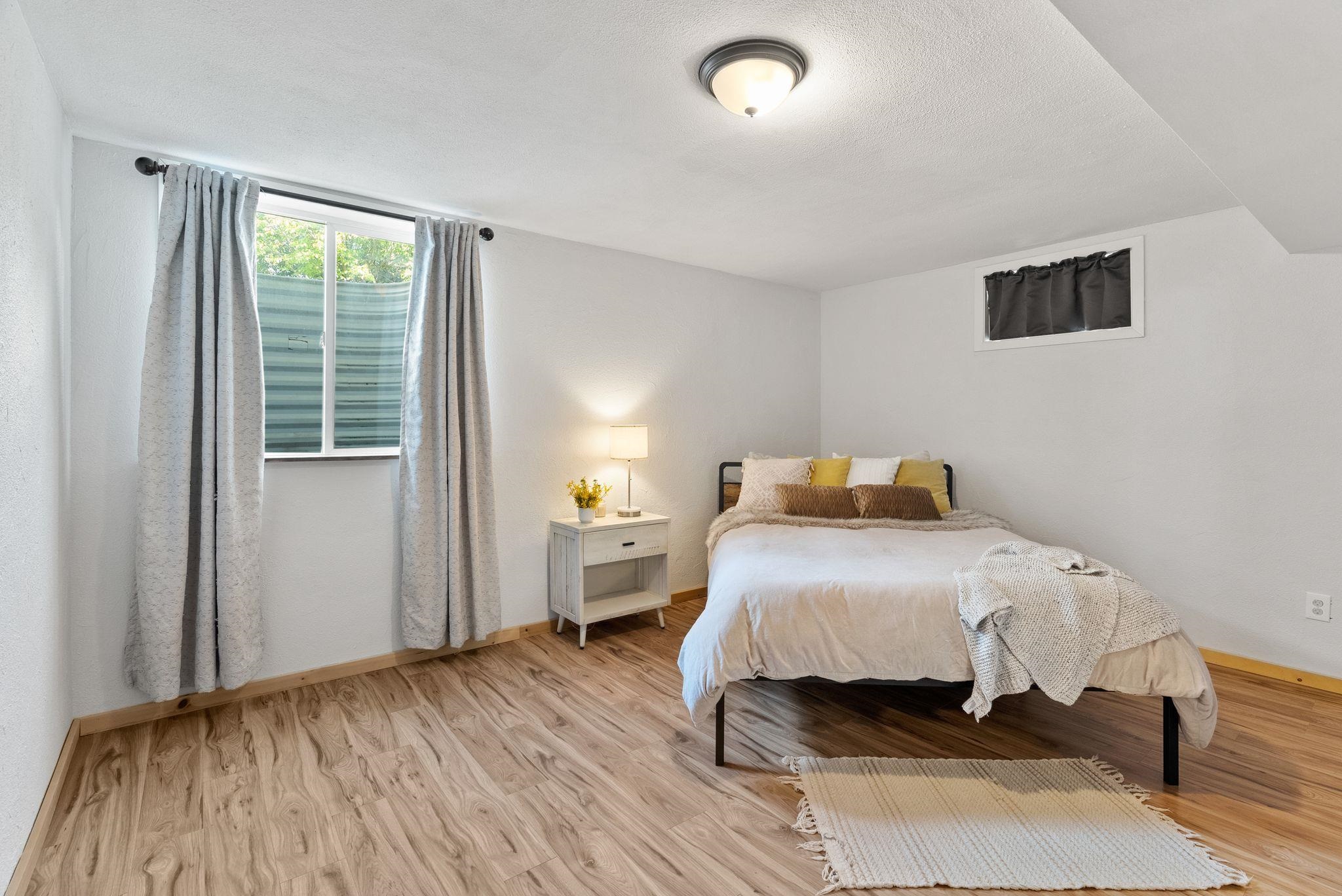 914 North Locust Road Spokane Valley, WA 99206 - Photo 26 of 37