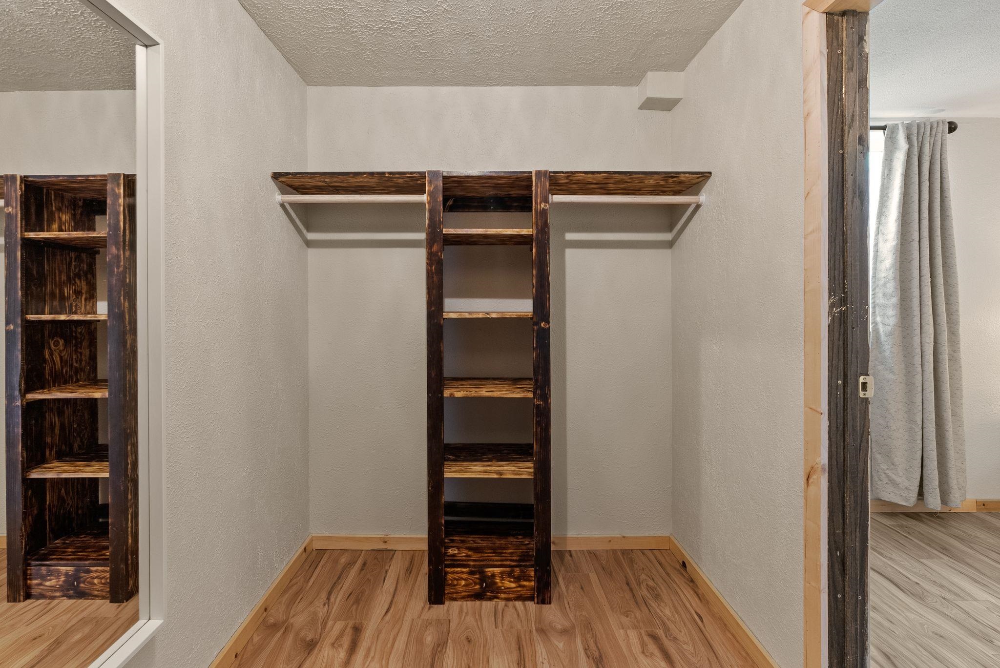 914 North Locust Road Spokane Valley, WA 99206 - Photo 29 of 37