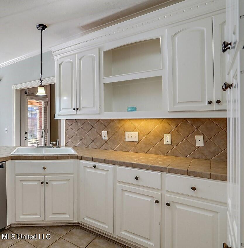 312 Park Ridge Drive Brandon, MS 39042 - Photo 11 of 32 312 Park Ridge Dr 12