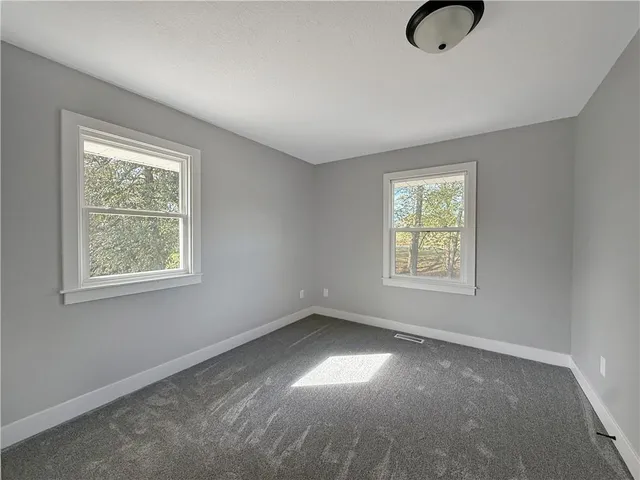 $589,000 | 4248 Country Squire Road, Oak Grove, MO 64075