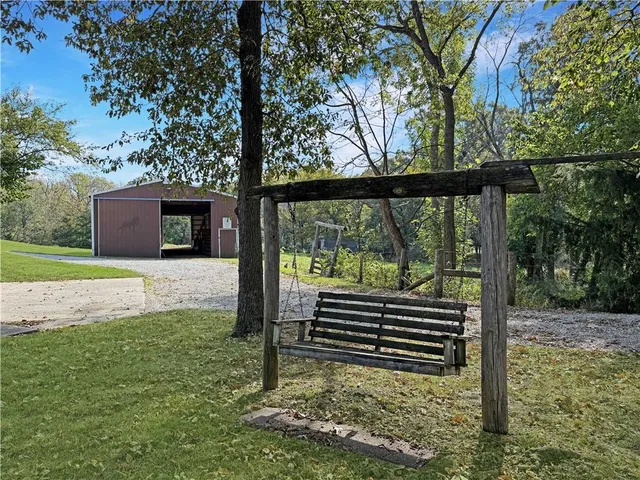 $589,000 | 4248 Country Squire Road, Oak Grove, MO 64075
