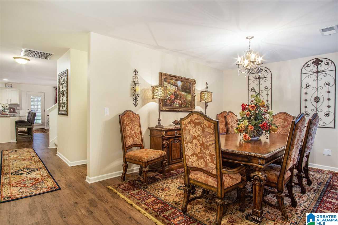 832 Huntington Trace Chelsea, AL 35043 - Photo 3 of 32