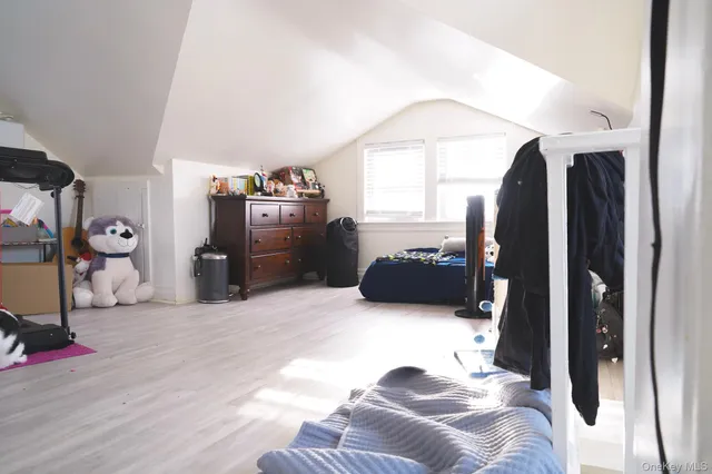 $729,000 | 22 Everett Street, Lynbrook, NY 11563