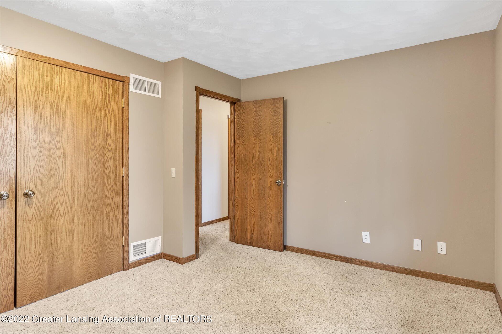 800 East Frost Road Williamston, MI 48895 - Photo 27 of 65 25-800-E-Frost-WindowStill-Real-Estate-P