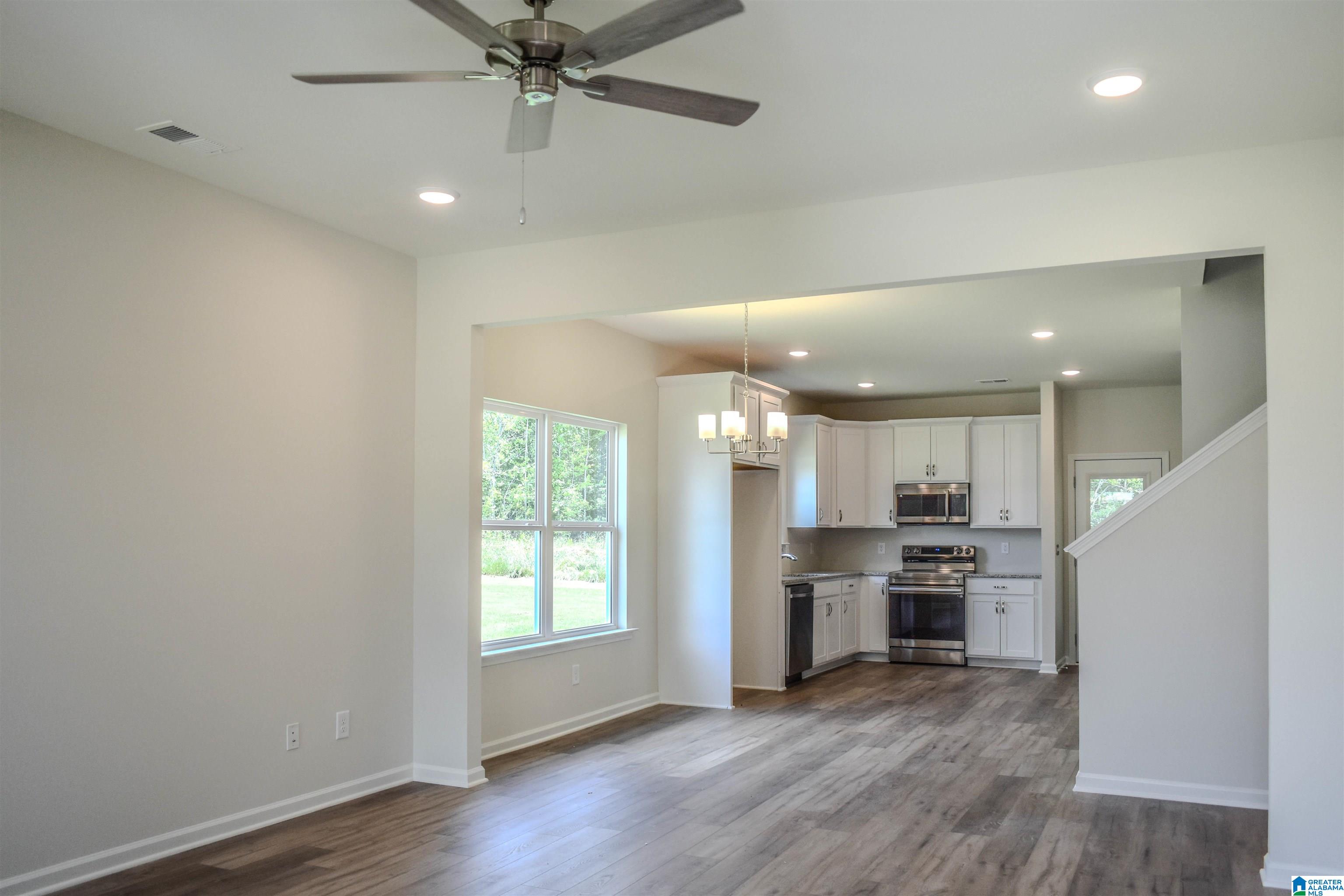 2015 Baxter Avenue Springville, AL 35146 - Photo 7 of 43
