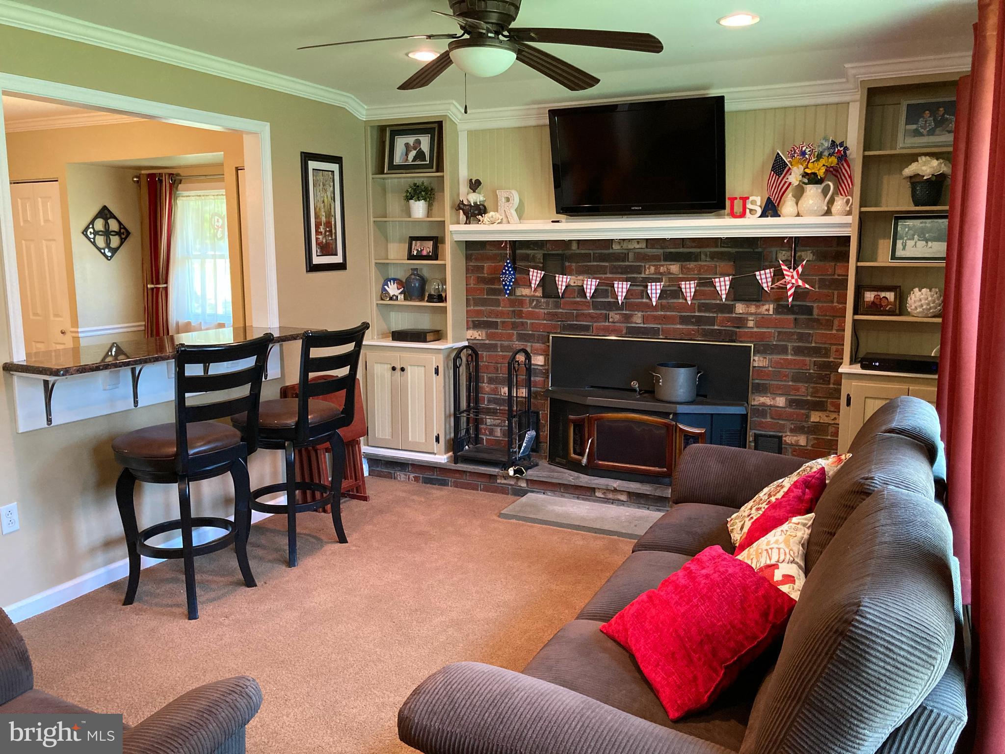 37 Handy Road Levittown, PA 19056 - Photo 13 of 38 Gallery Image 13