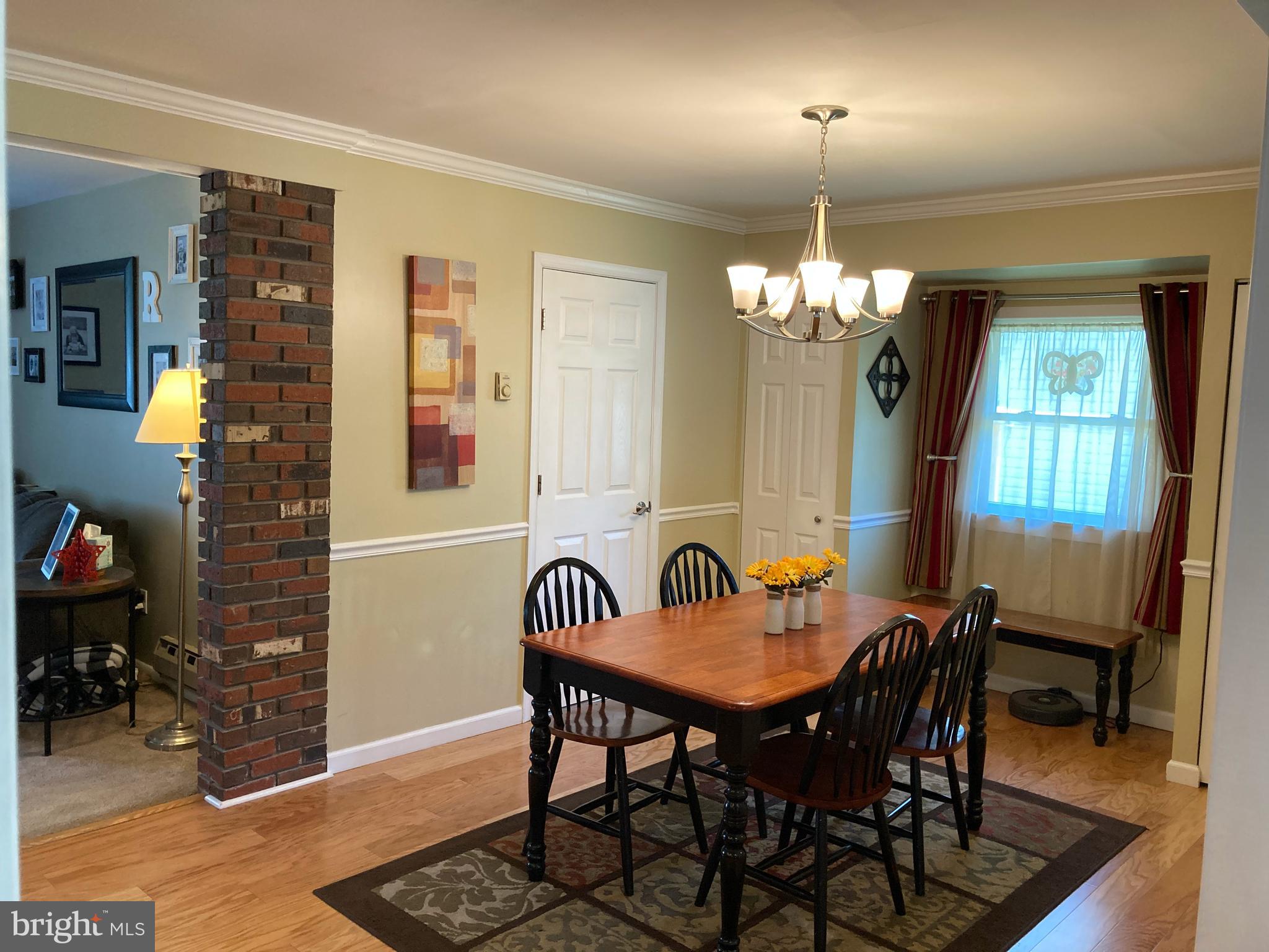 37 Handy Road Levittown, PA 19056 - Photo 8 of 38 Gallery Image 8