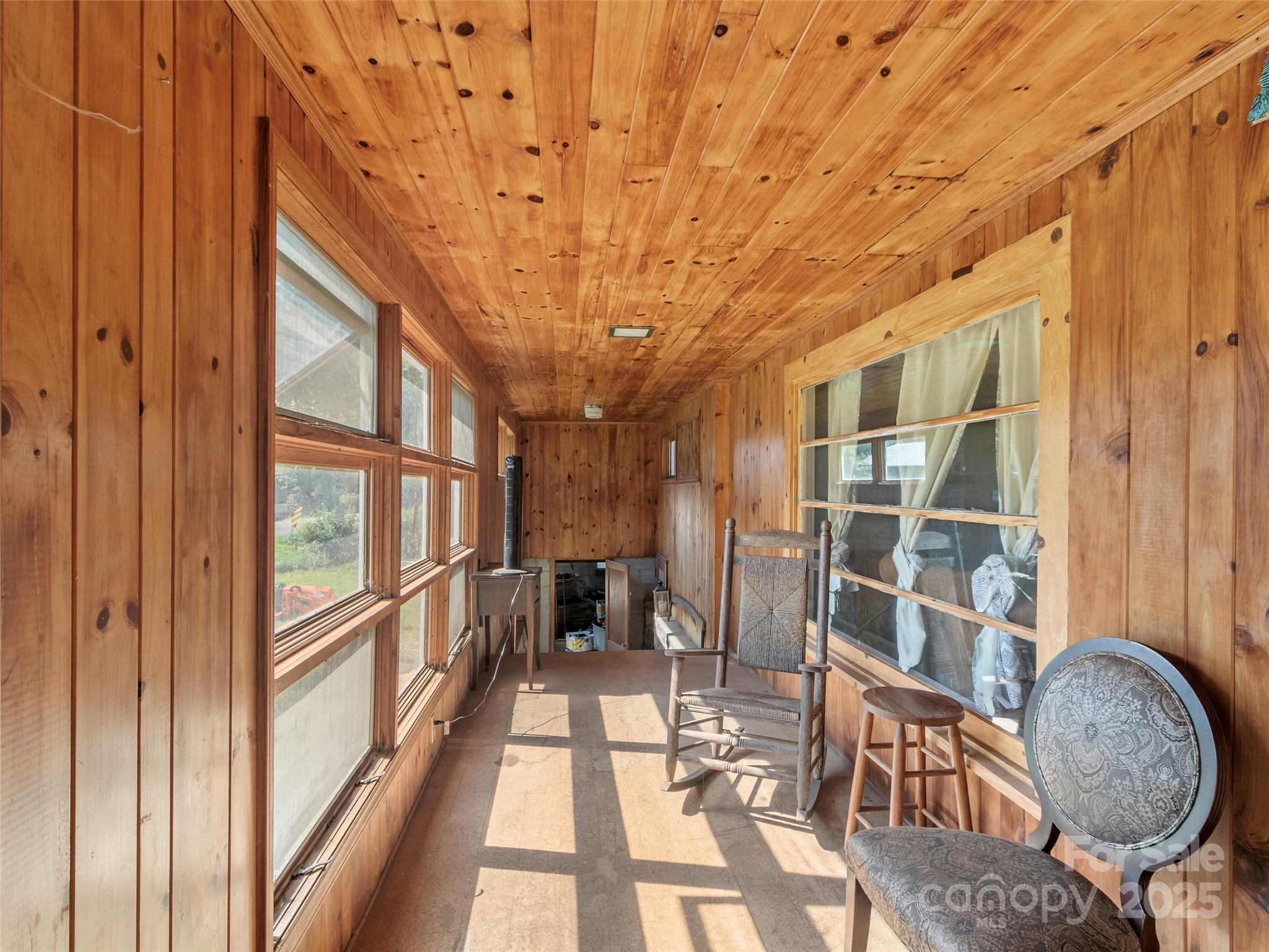 1685 Queentown Road Canton, NC 28716 - Photo 27 of 39 a view of a room with furniture and windows