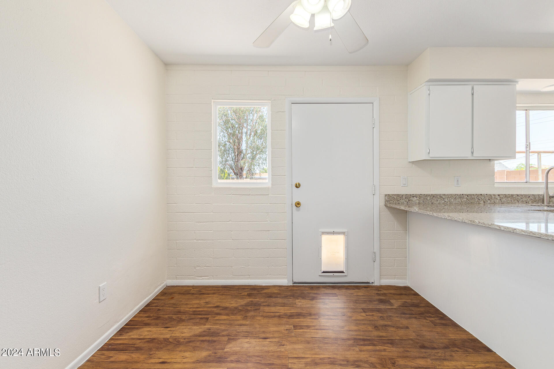 1508 West Carson Road Phoenix, AZ 85041 - Photo 9 of 27
