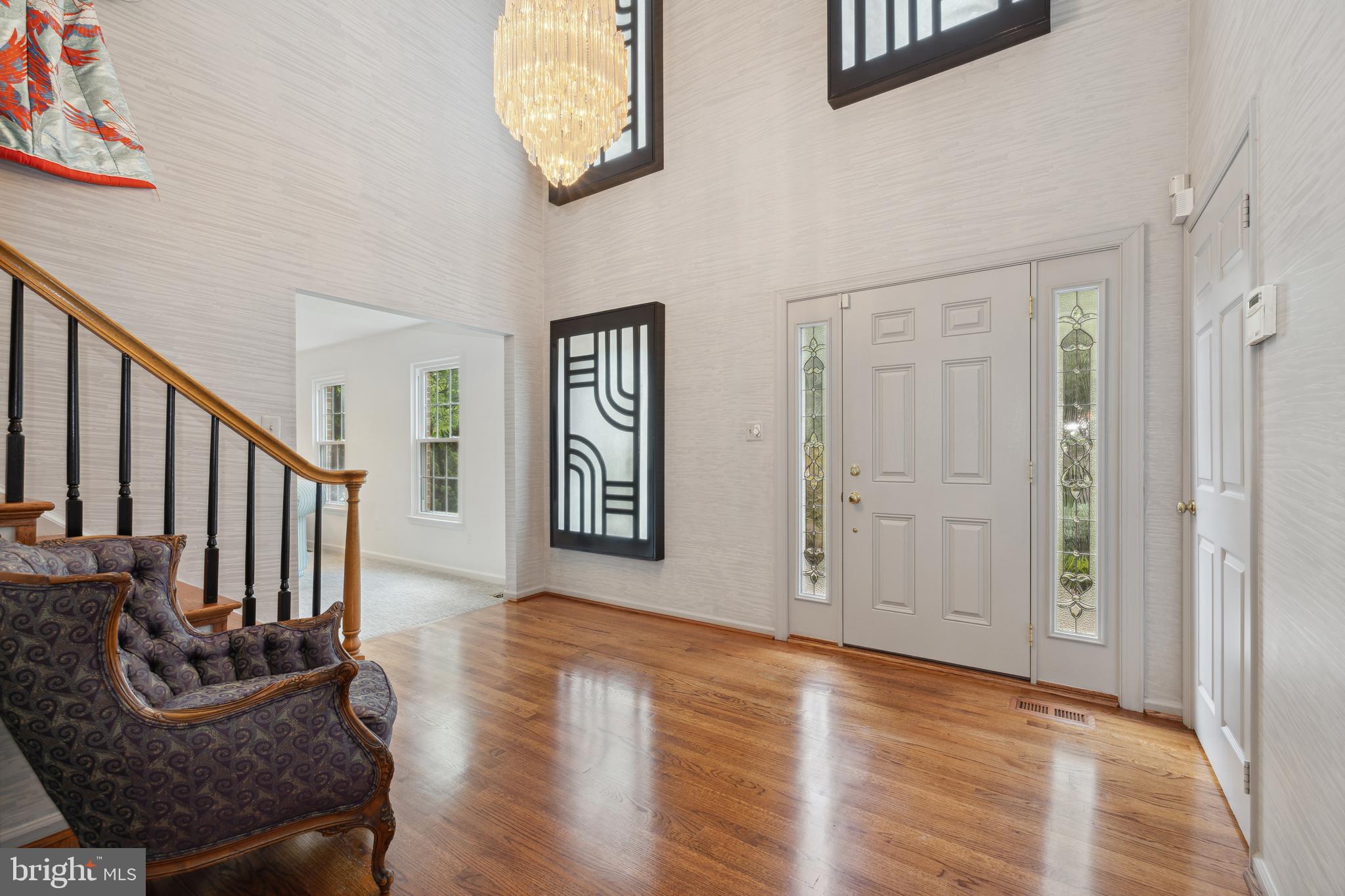 933 Willowleaf Way Potomac, MD 20854 - Photo 2 of 30 Foyer with hardwood floors