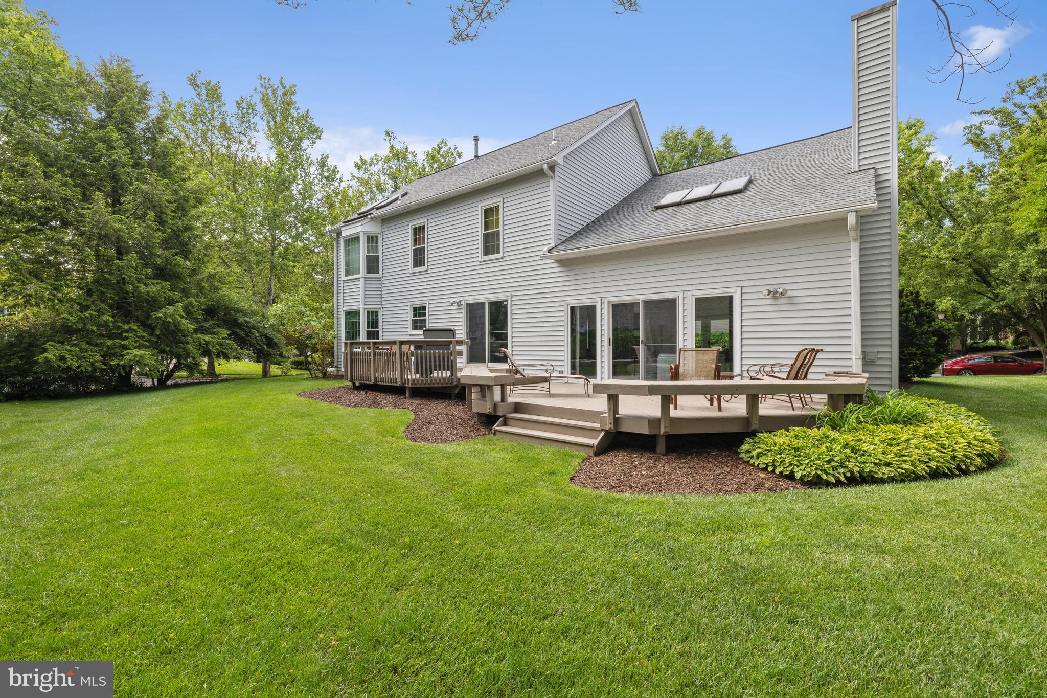 933 Willowleaf Way Potomac, MD 20854 - Photo 23 of 30 Backyard