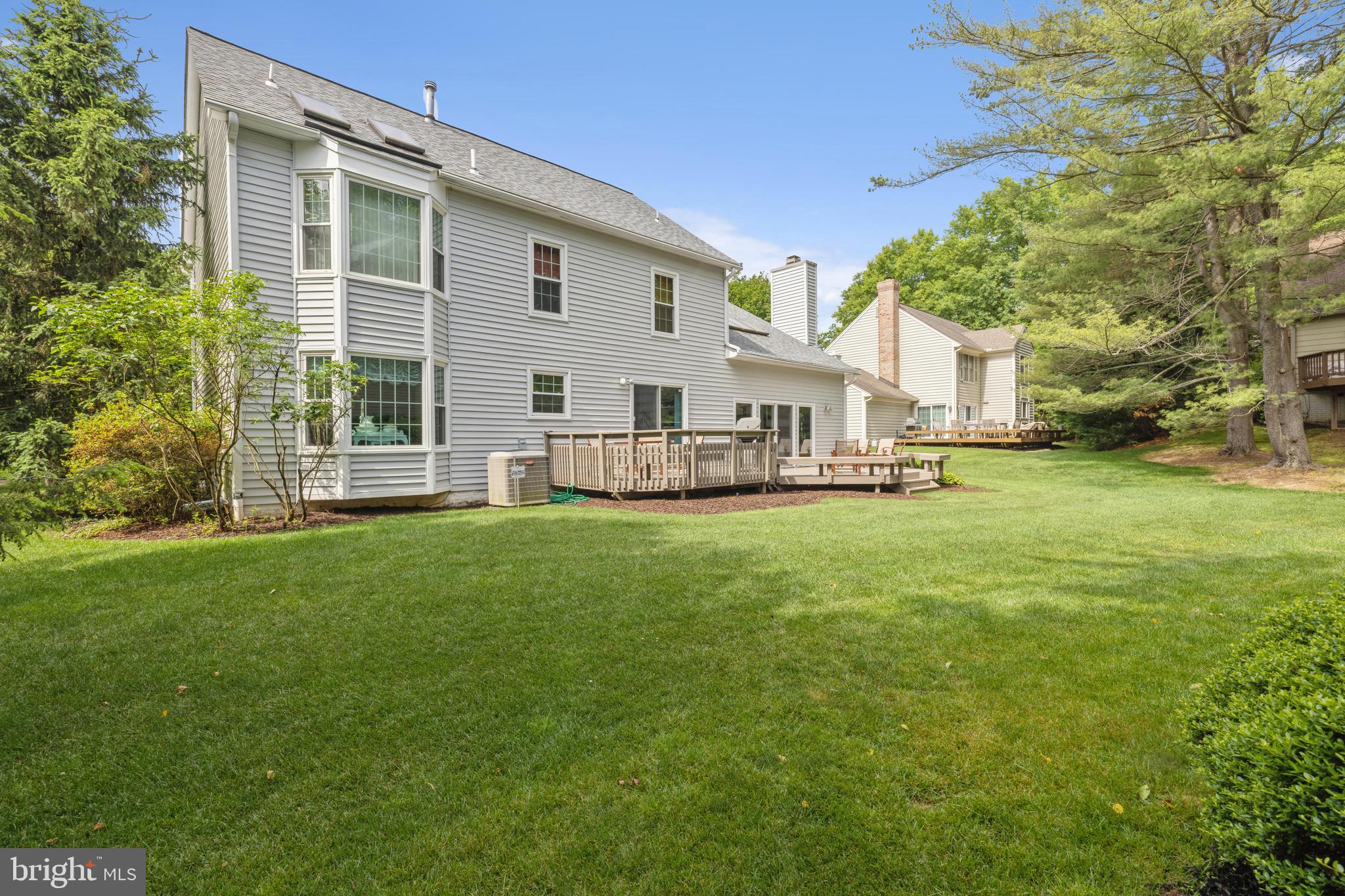 933 Willowleaf Way Potomac, MD 20854 - Photo 25 of 30