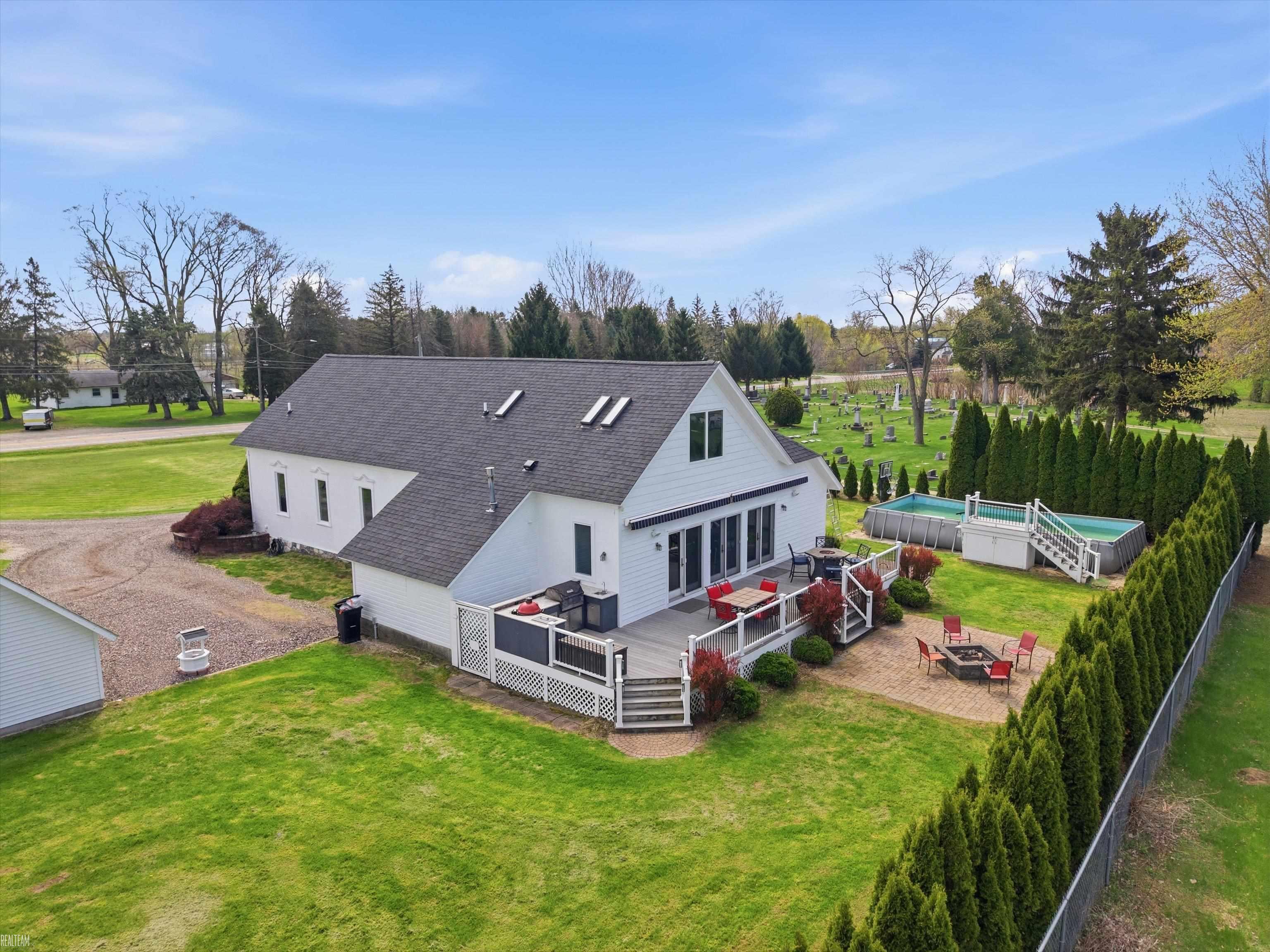 59441 Romeo Plank Road Ray, MI 48096 - Photo 47 of 49