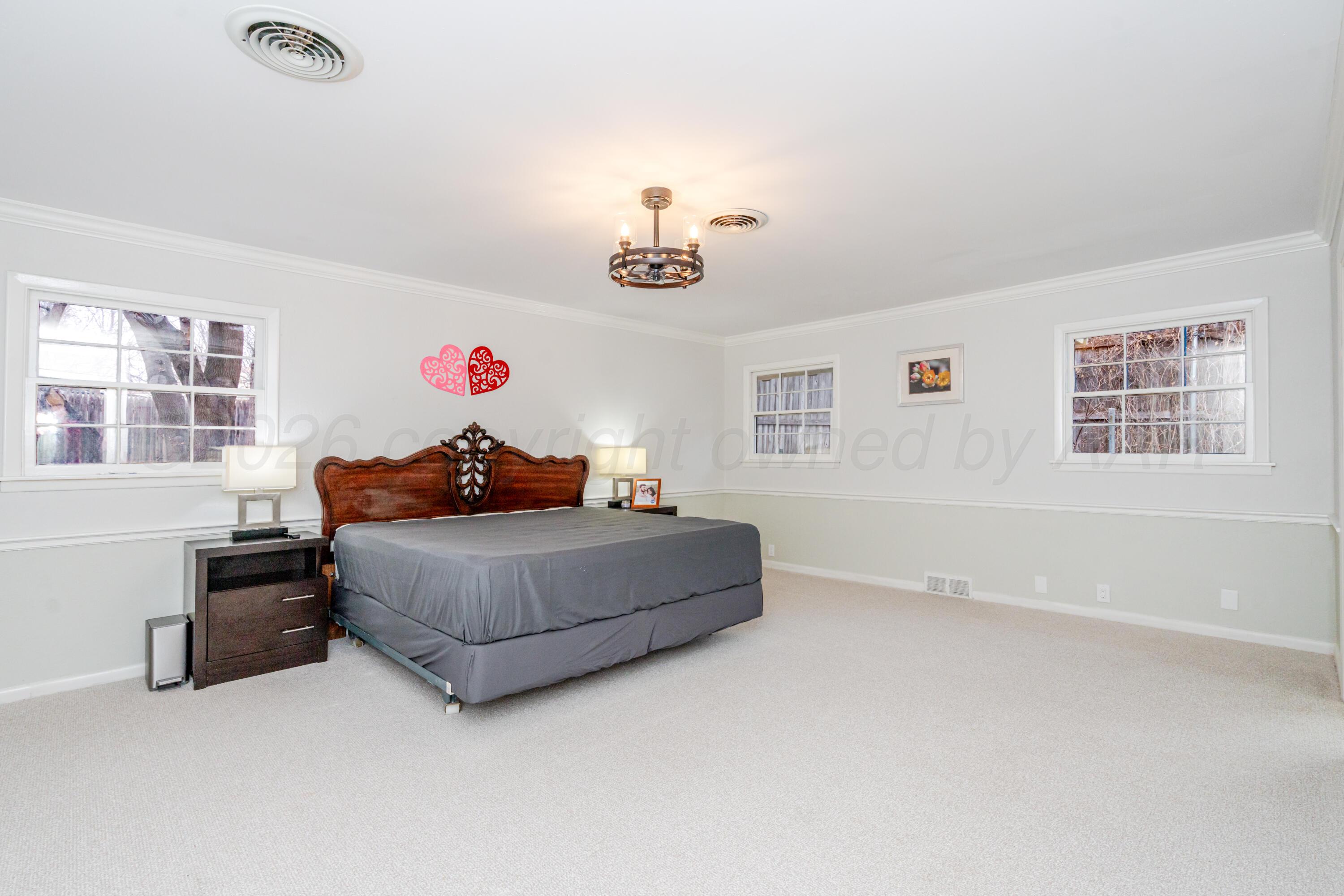 4802 Olsen Boulevard Amarillo, TX 79106 - Photo 12 of 40 Master Bedroom