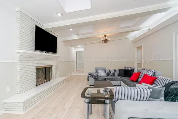 $414,999 | 4802 Olsen Boulevard, Amarillo, TX 79106