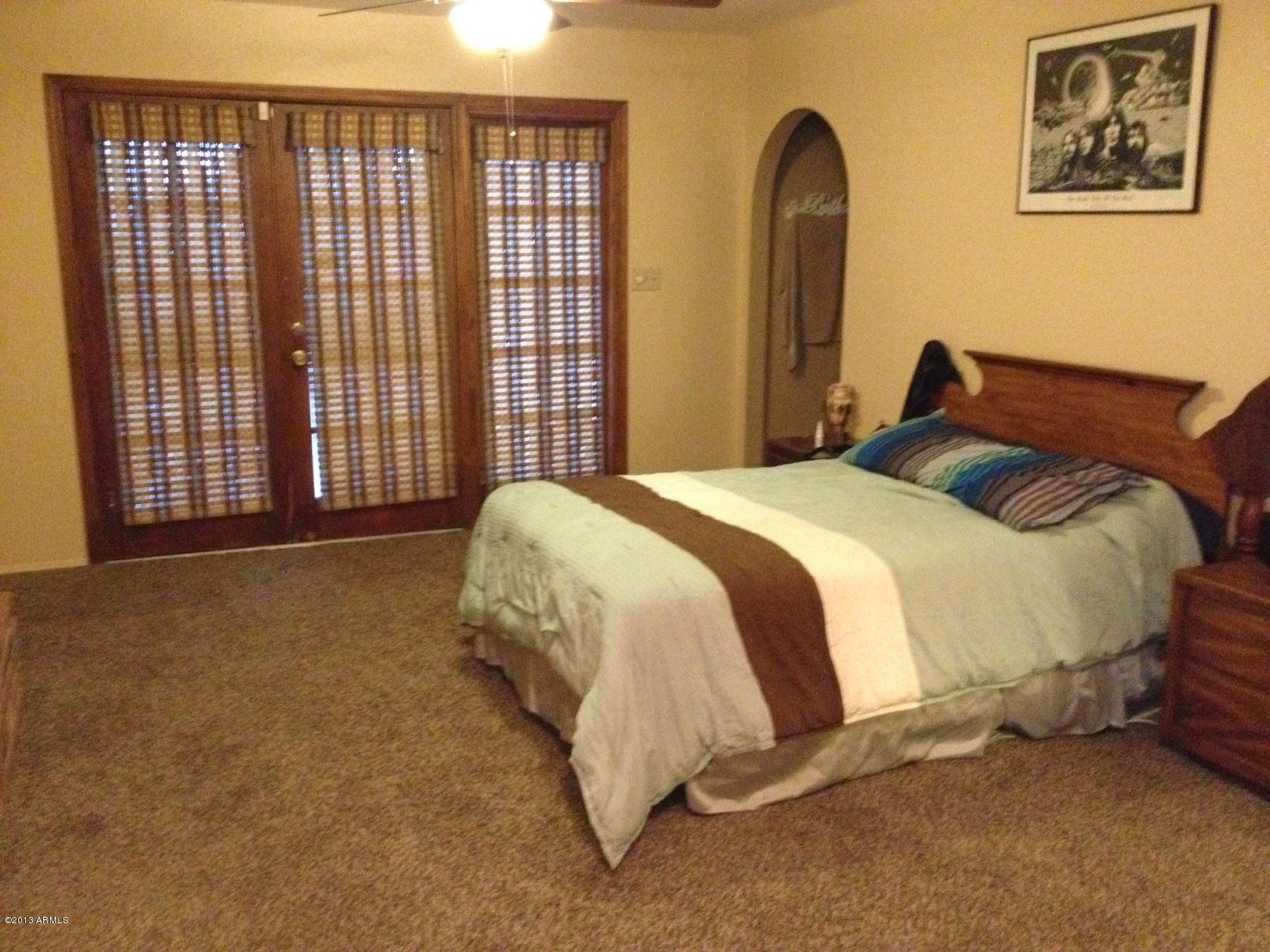 1341 North Pomeroy Mesa, AZ 85201 - Photo 4 of 18 10