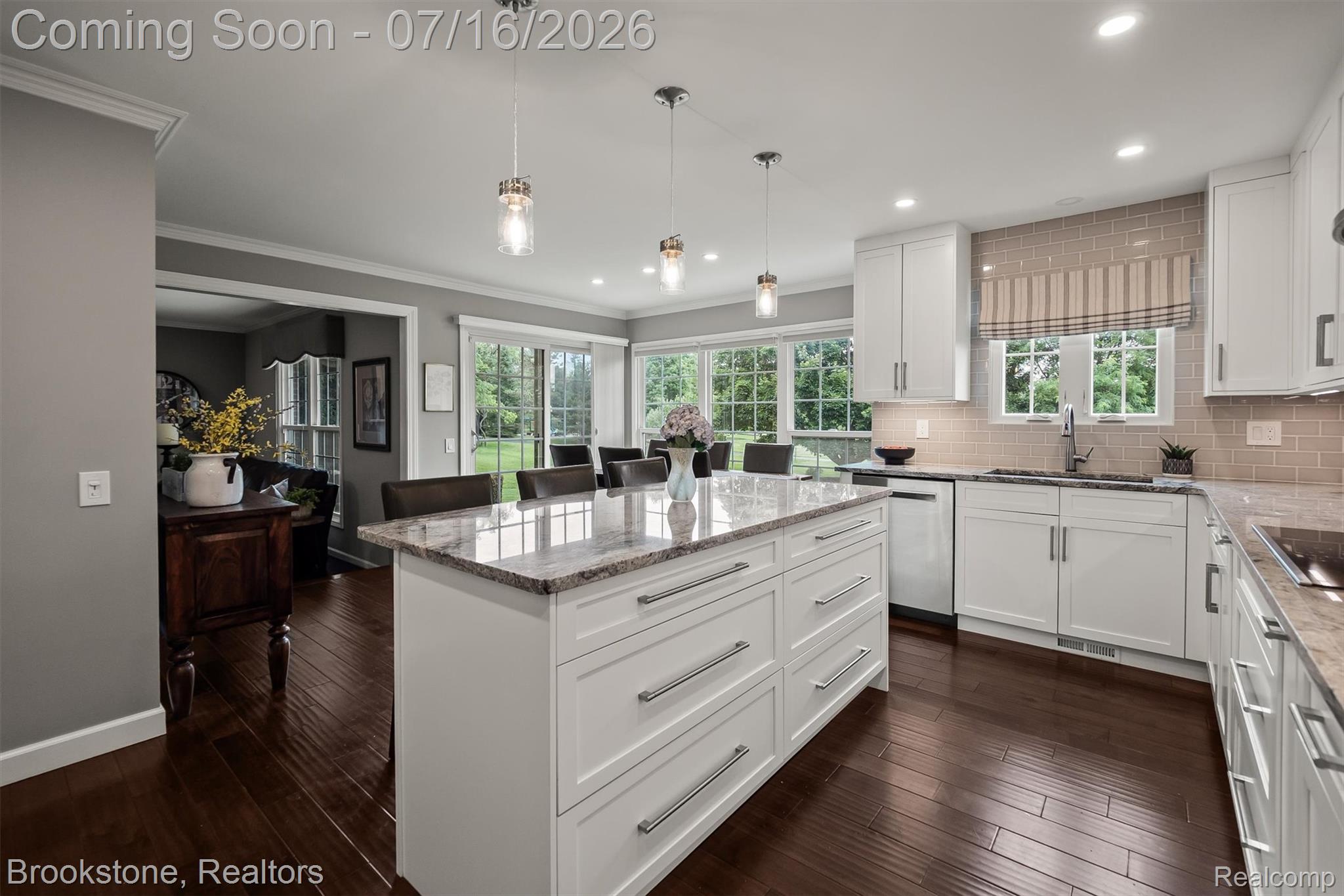 1694 Foresthill Drive Rochester, MI 48306 - Photo 15 of 55 14-Foresthill-22.jpg