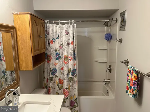 $1,700 | 5911 E Prince James Drive, Unit 25, Springfield, VA 22152