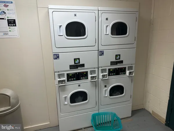 $1,700 | 5911 E Prince James Drive, Unit 25, Springfield, VA 22152