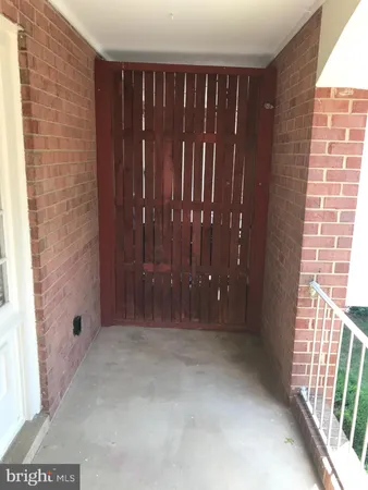 $1,700 | 5911 E Prince James Drive, Unit 25, Springfield, VA 22152