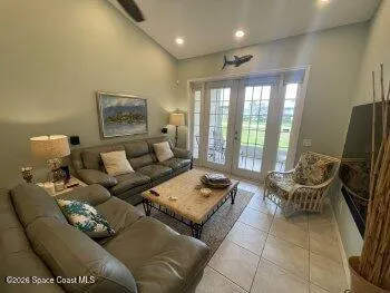 $2,750 | 250 St Lucie Lane, Unit 14, Cocoa Beach, FL 32931