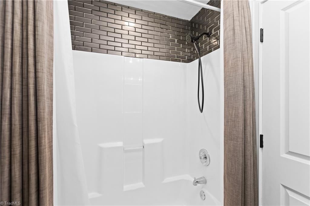 131 James Road, Unit 3C High Point, NC 27265 - Photo 20 of 26