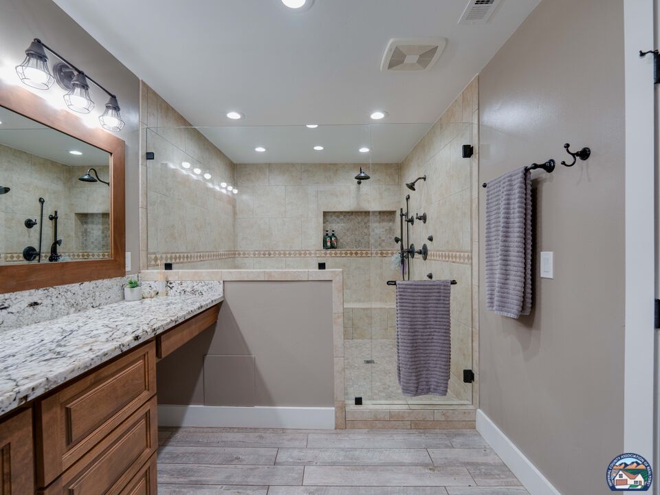 563 Neckel Road Imperial, CA 92251 - Photo 16 of 49 Gallery Image 16