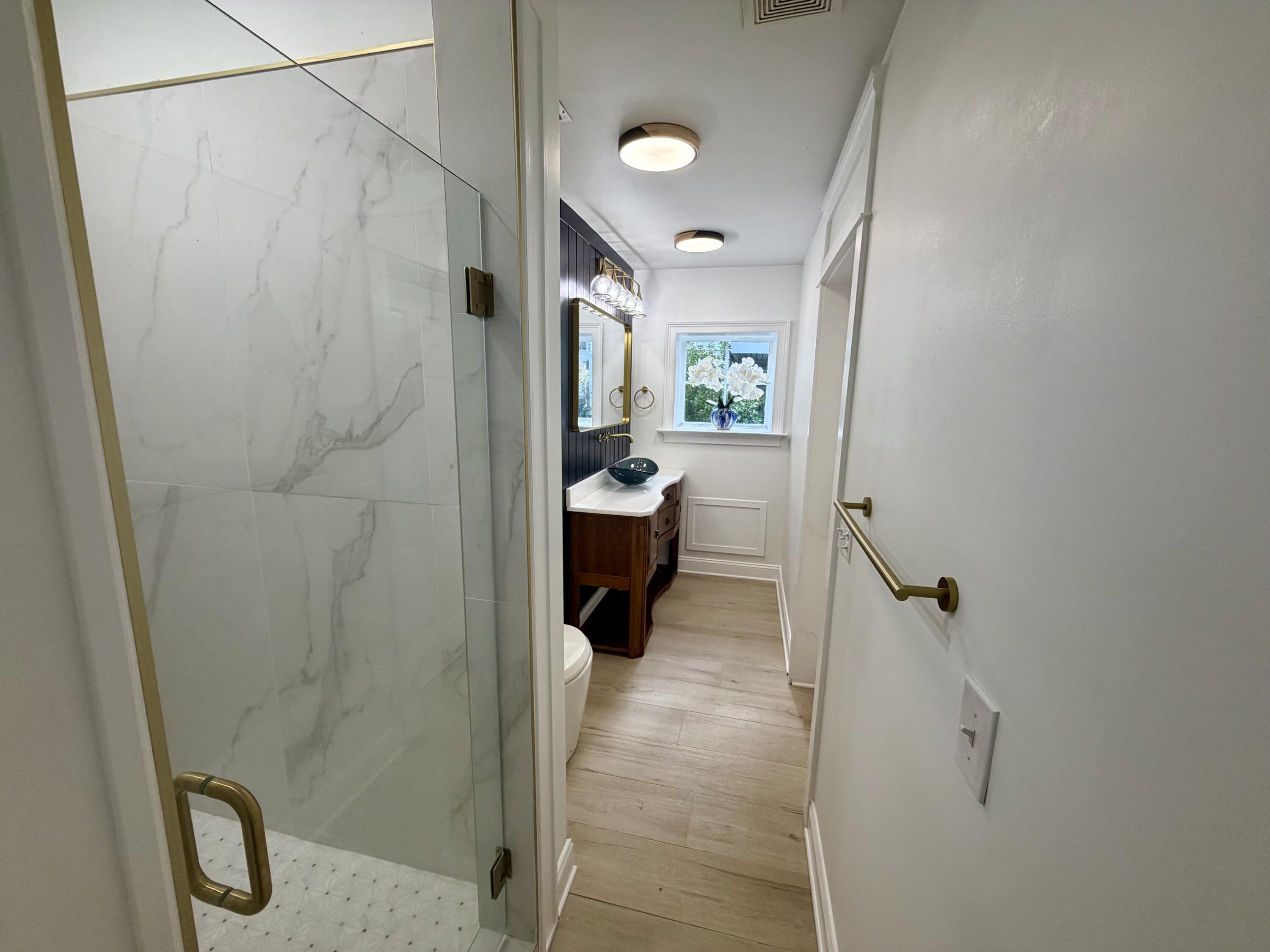 1084 Rivershore Road Charleston, SC 29492 - Photo 81 of 114 Studio Bath