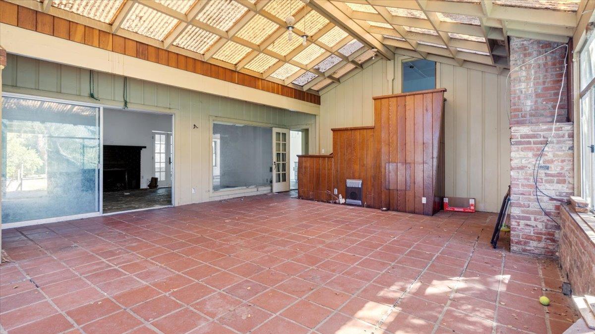 379 Corral De Tierra Road Salinas, CA 93908 - Photo 14 of 47