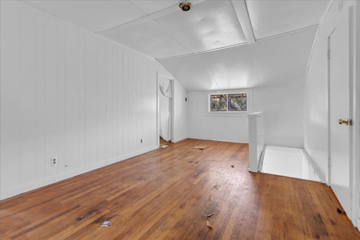 379 Corral De Tierra Road Salinas, CA 93908 - Photo 26 of 47 a view of empty room with wooden floor