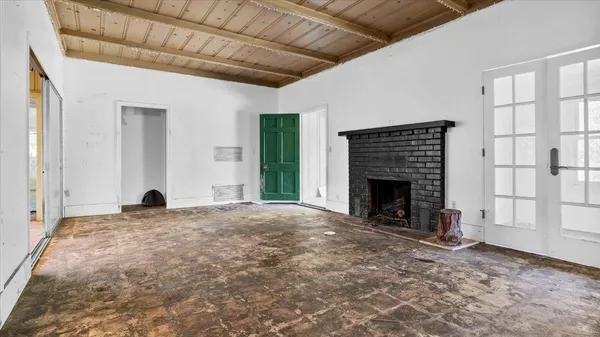 $585,000 | 379 Corral De Tierra Road, Salinas, CA 93908