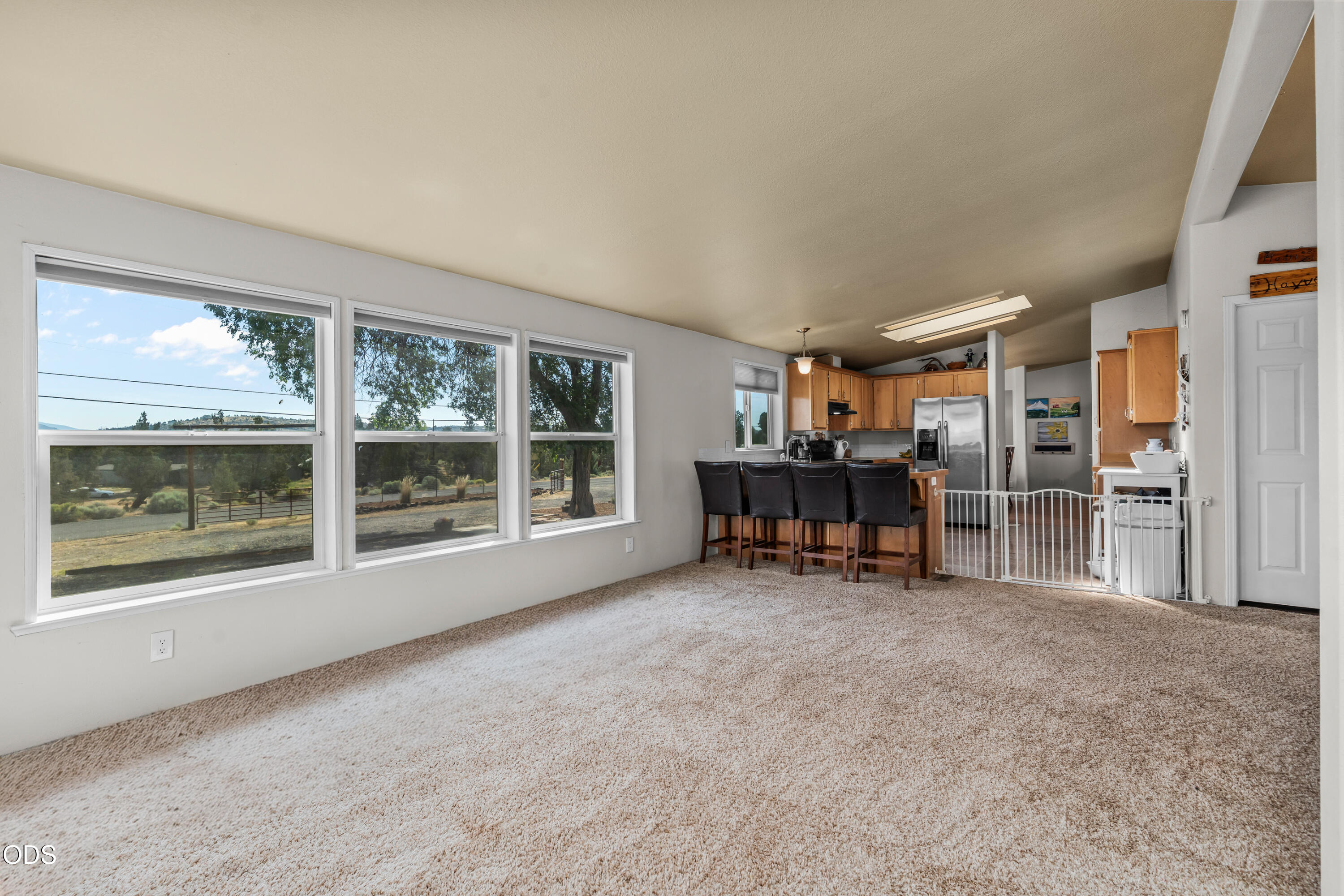 4900 Northwest Homestead Way Redmond, OR 97756 - Photo 9 of 56