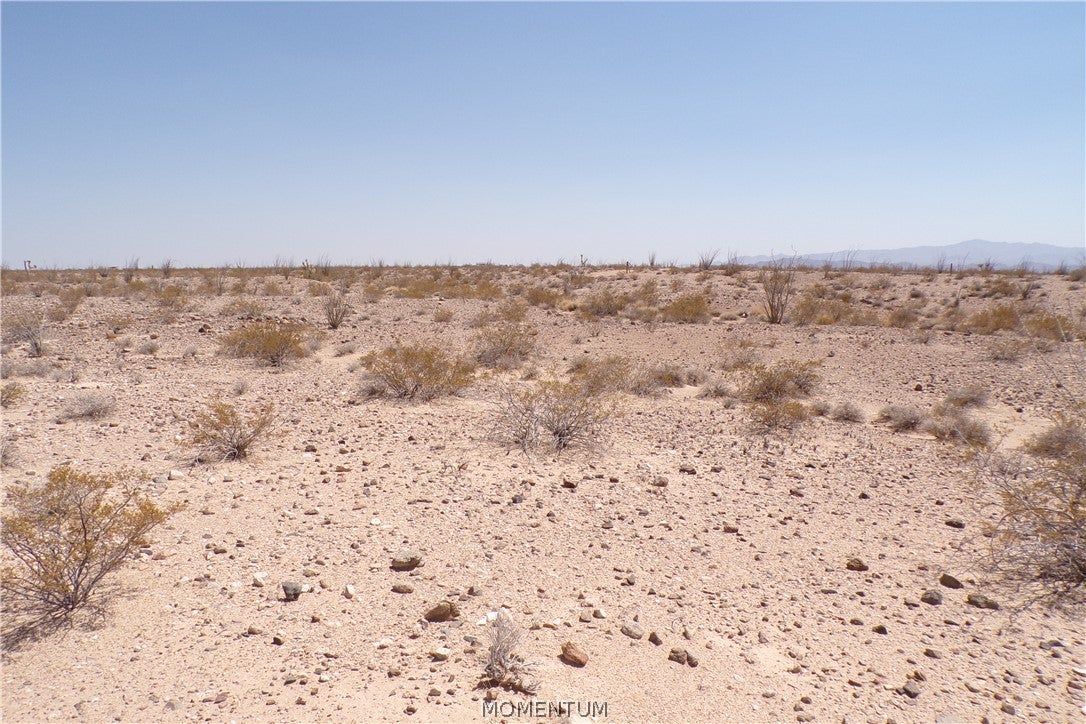 207-18-010 West Santa Fe Ranch Road Yucca, AZ 86438 - Photo 24 of 34 Gallery Image 24