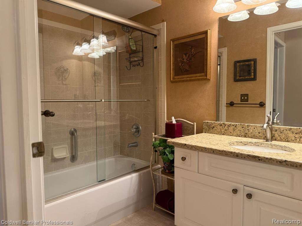 5349 Brookemonte Circle Rochester, MI 48306 - Photo 35 of 44