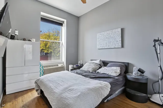 $679,000 | 222 Grand Street, Unit 3J, Hoboken, NJ 07030