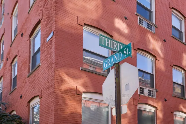 $679,000 | 222 Grand Street, Unit 3J, Hoboken, NJ 07030