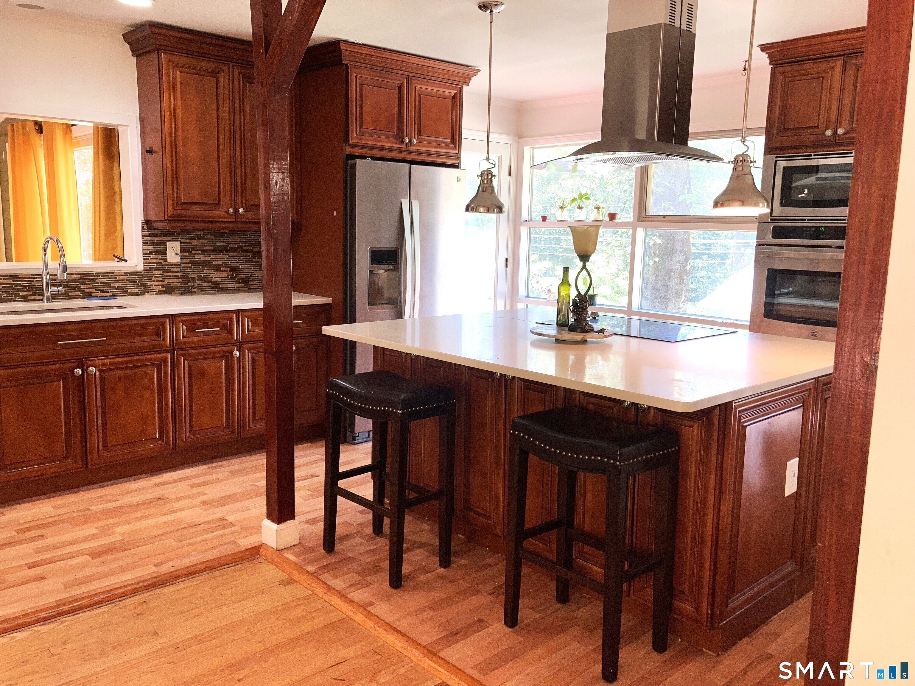 70 Clay Hill Road Stamford, CT 06905 - Photo 5 of 16 Large Kitchen island, great for entertaining and meals