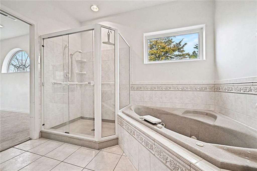 15555 North Moonlight Road Olathe, KS 66061 - Photo 26 of 57