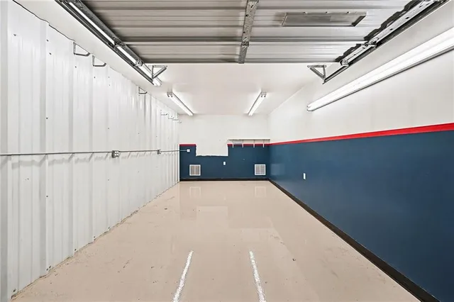 $949,950 | 15555 North Moonlight Road, Olathe, KS 66061