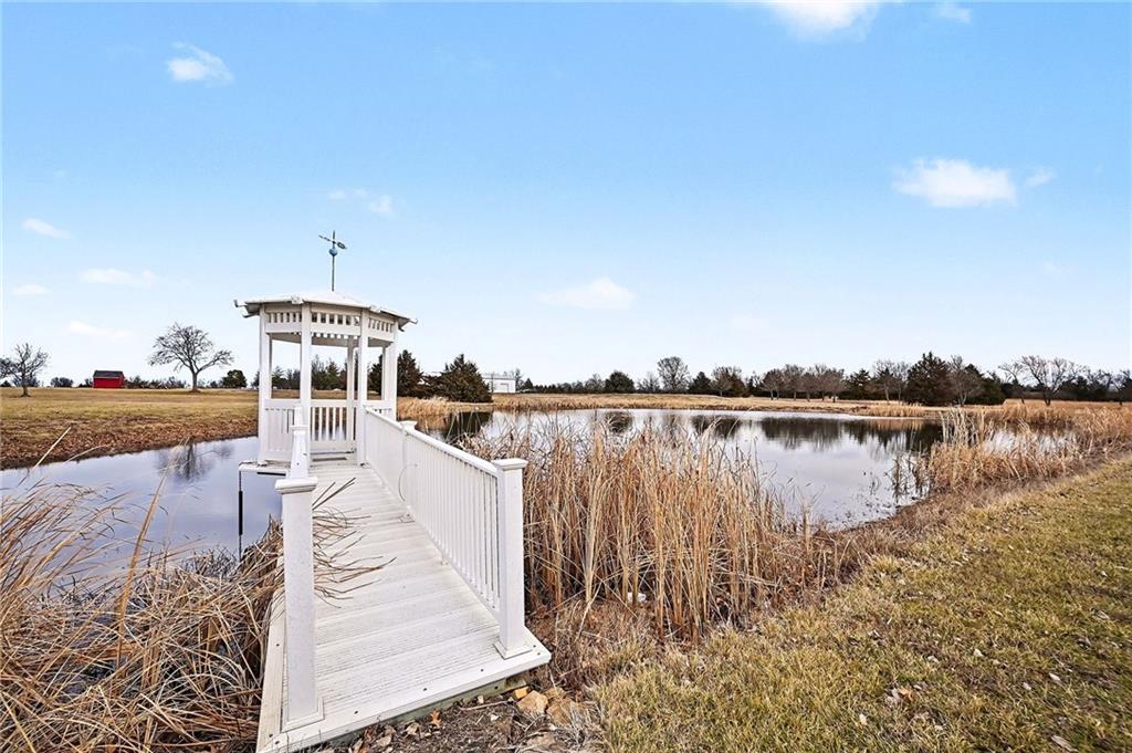 15555 North Moonlight Road Olathe, KS 66061 - Photo 46 of 57