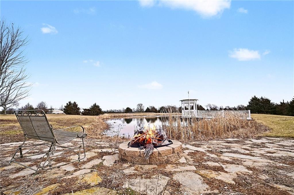 15555 North Moonlight Road Olathe, KS 66061 - Photo 47 of 57